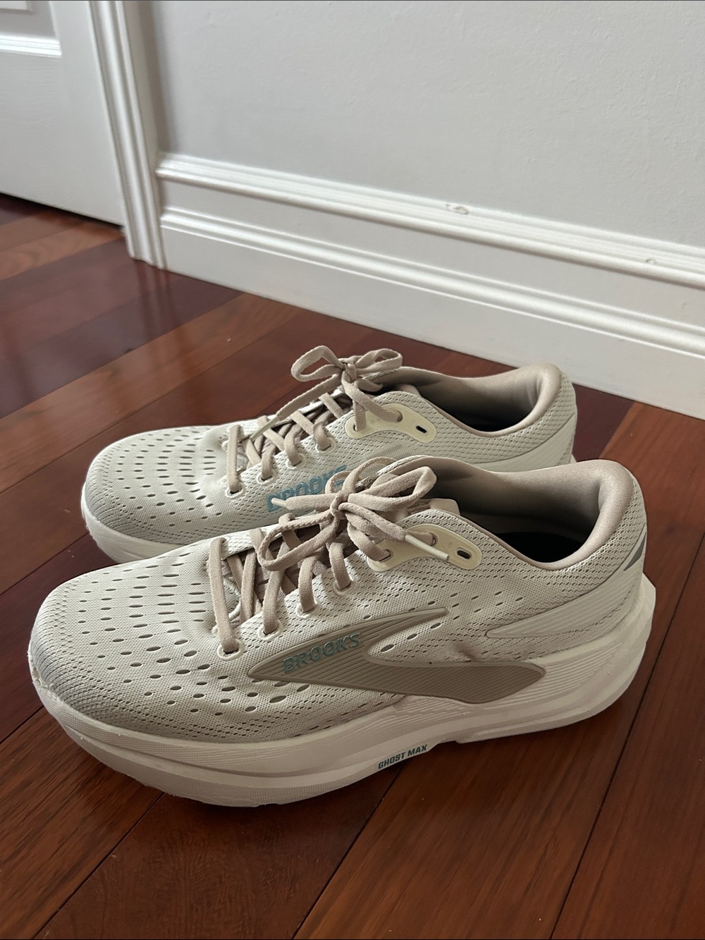 Brooks Neutral Running Shoes in Cream with Light Blue Logo